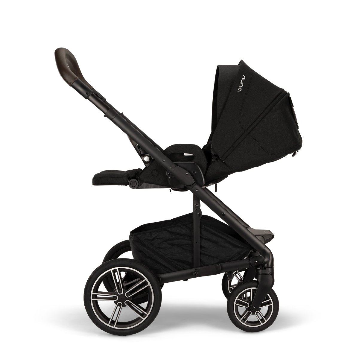 Carriola Mixx Next Die Cut Con/Adaptador Y Accesorios Caviar